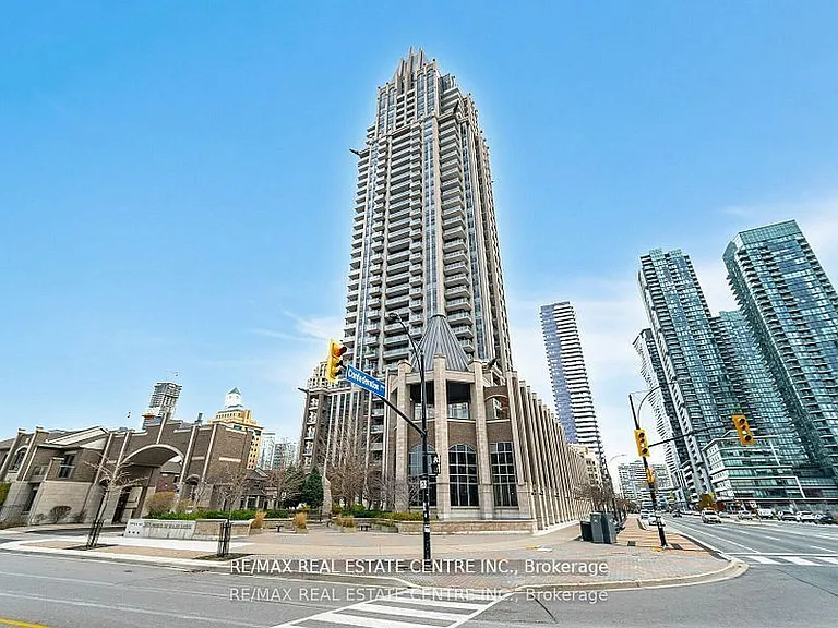 388 Prince Of Wales Dr #1411 — Photo 1