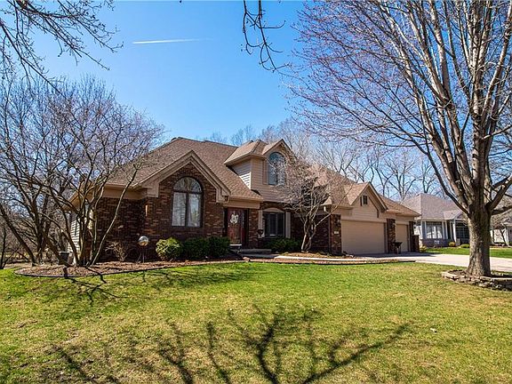 4th image of 9420 Greenbelt Dr