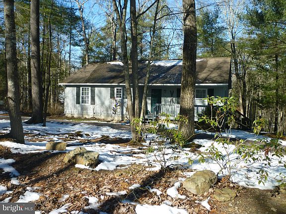 3rd image of 567 Basswood Ln