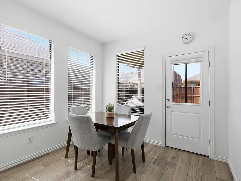 1121 Western Yarrow Ave — Photo 16