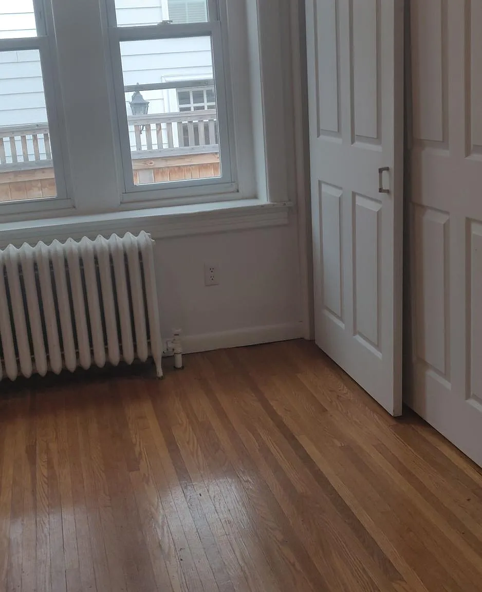 2 bed, 1000 sqft, $2,150 — Photo 4