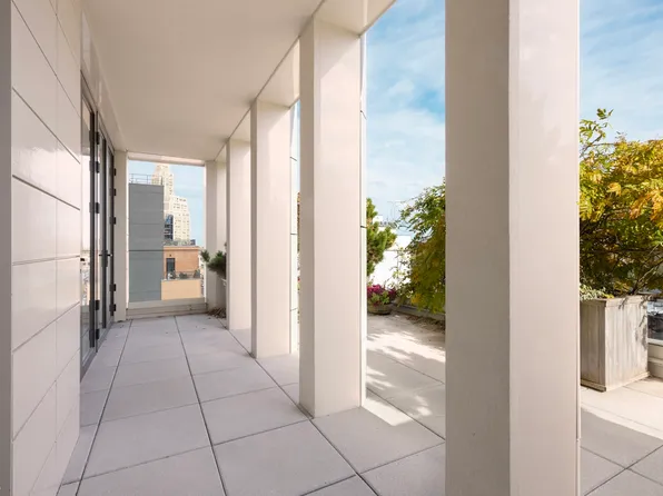 58 Saint Marks Place image 4 of 34