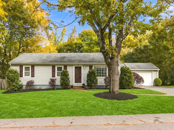 14 Winslow Rd, Sharon, MA 02067