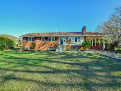 643 Fernwood Dr, Salem, VA, 24153