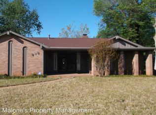 816 Glenmanor Dr, Midwest City, OK 73110