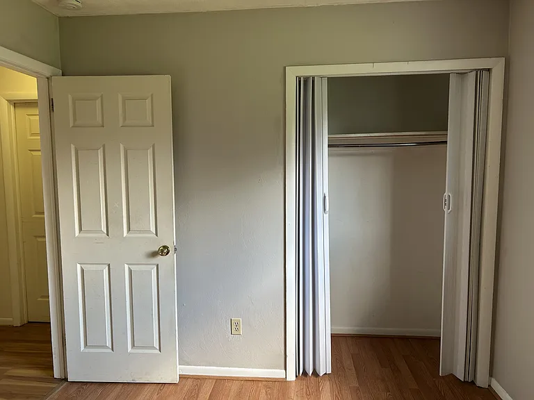 2nd Bedroom Closet