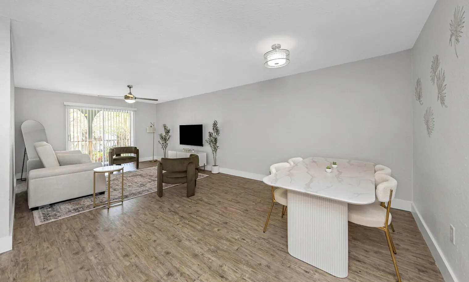 2 bed, 1.0 bath, $3,602 — Photo 2