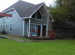 111 Hunt Rd APT 111, Baytown, TX 77521