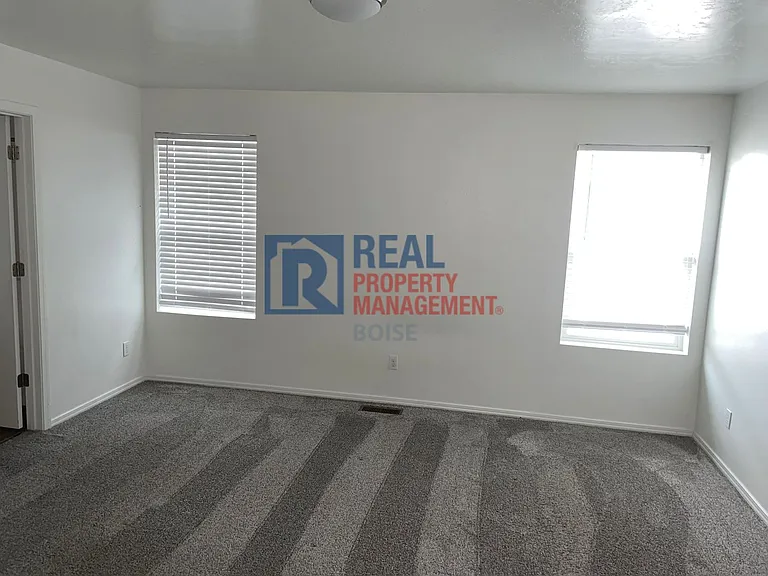 10450 W Bear Lake Dr — Photo 6