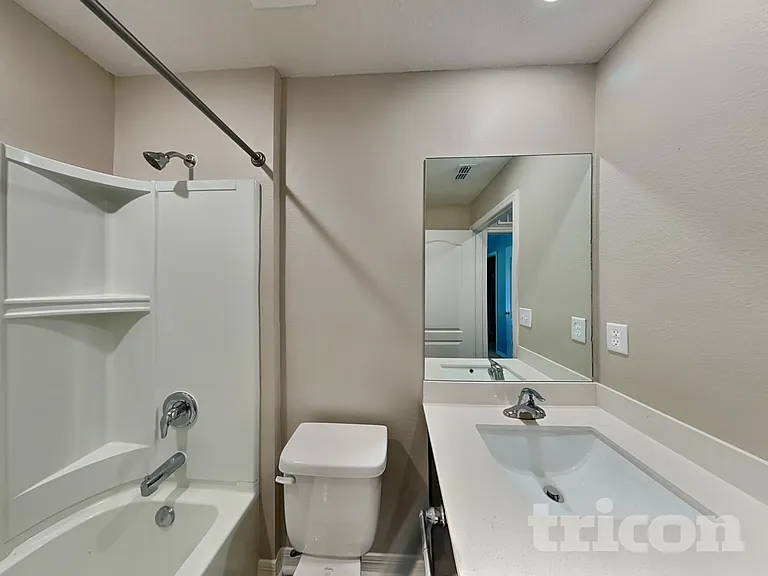 449 Kensington View Dr — Photo 22