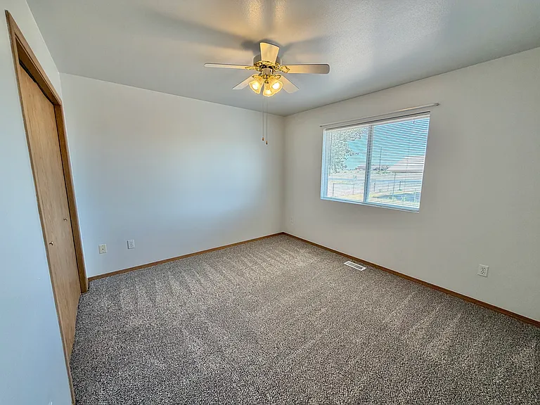 489 S Angus Ave #4 — Photo 10