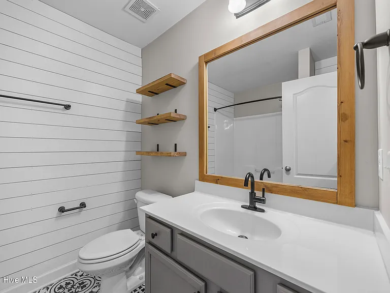 421 Ridgeway Dr — Photo 20