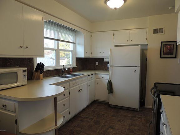 5th image of 3817 4th Ave N