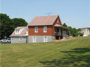 301 Wilson Ave, Ellwood City, PA 16117