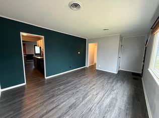 6725 W Verona Ct, Milwaukee, WI 53219