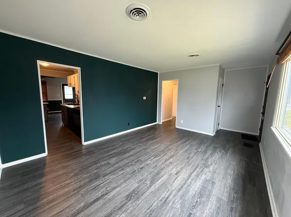 6725 W Verona Ct, Milwaukee, WI 53219