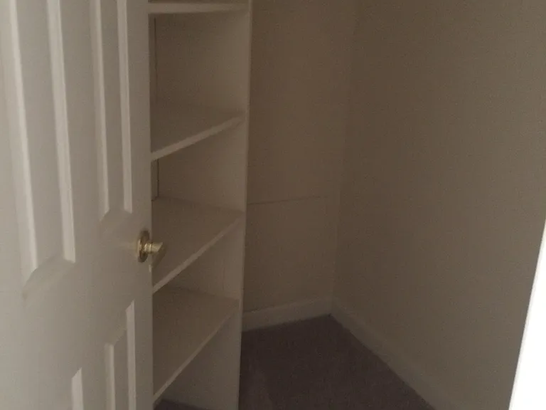 walk in closet