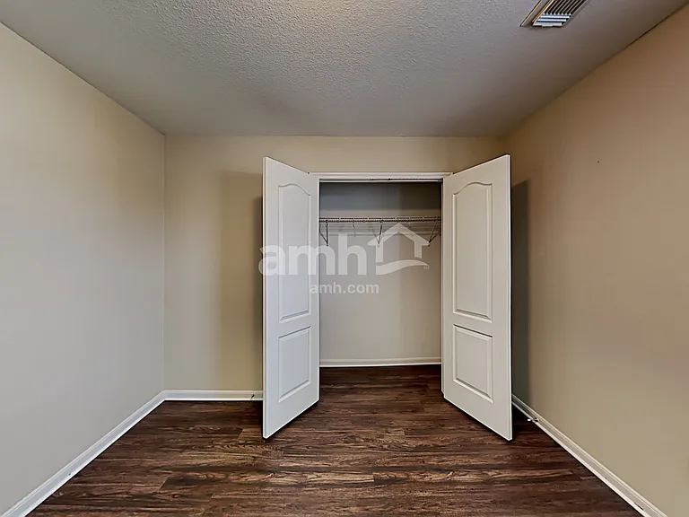 3846 Clobourne Crossing Ln — Photo 16