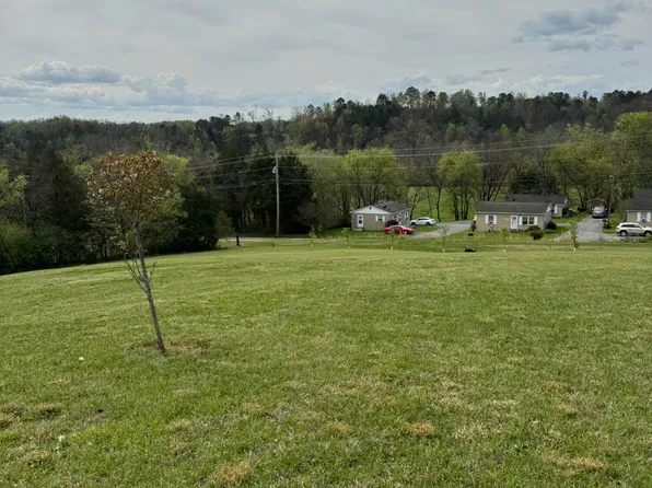 1182 Tennessee Ave #160, Newport, TN 37821