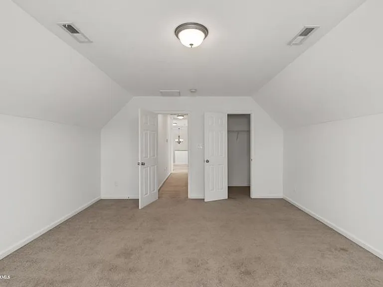 147 Harvest Moon Dr — Photo 37