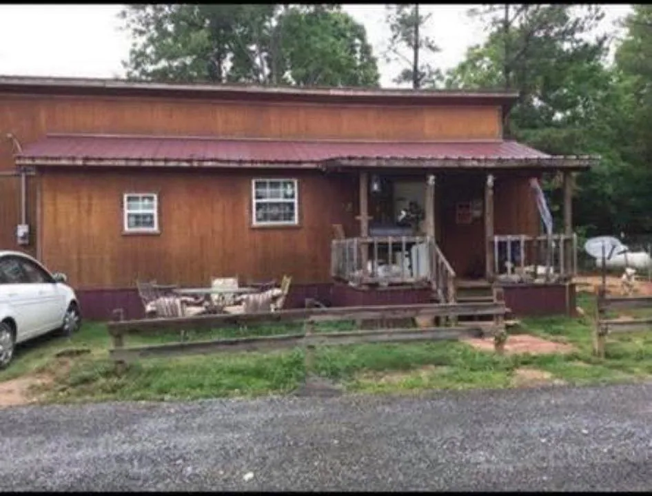 18 Private Road 4083