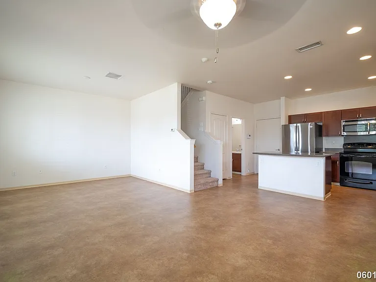 426 Malamalama St — Photo 6