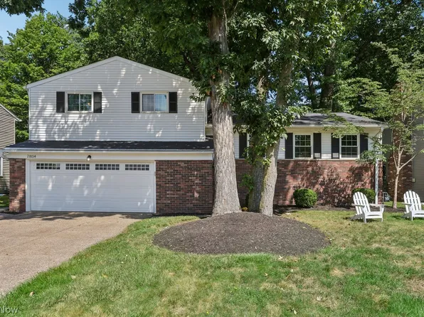 28014 Lincoln Rd, Bay Village, OH 44140