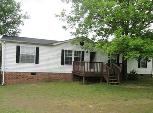196 Loop Rd, Keeling, VA 24566