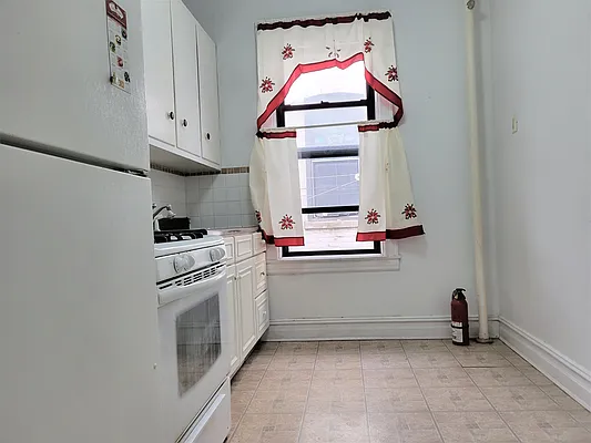 Rented by Virtual Real Estate | media 8