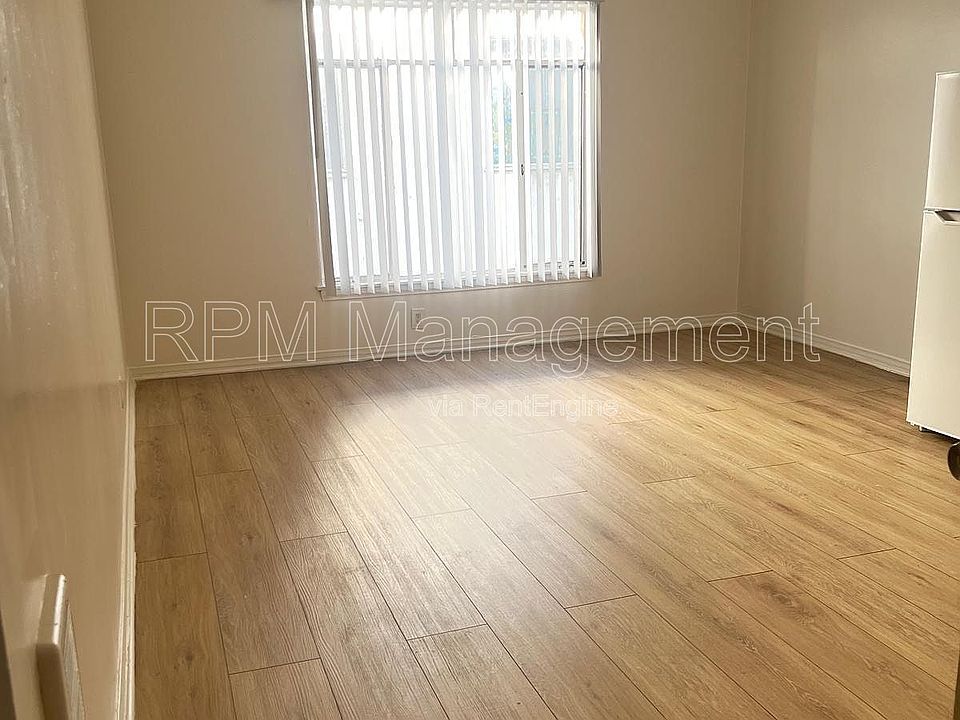 1st image of 619 S Normandie Ave APT 18