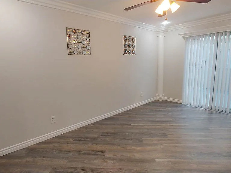 Village Beesan Condos — Photo 25