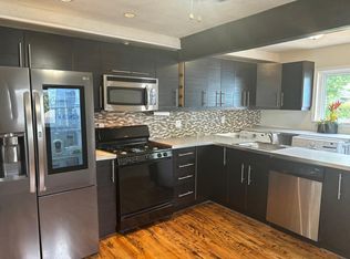 1955 Pilgrim St, Ferndale, MI 48220