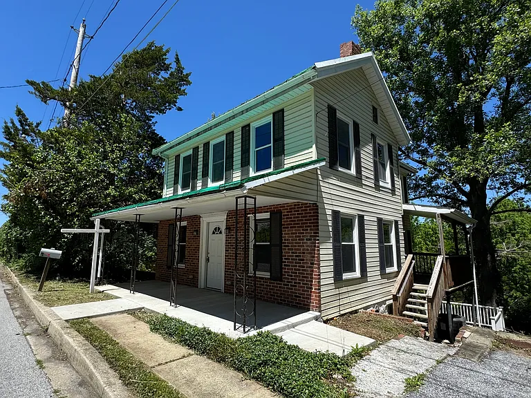 1316 Pleasant Valley Rd — Photo 37