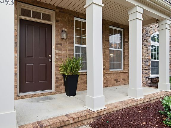 2nd image of 2043 Traemoor Village Dr