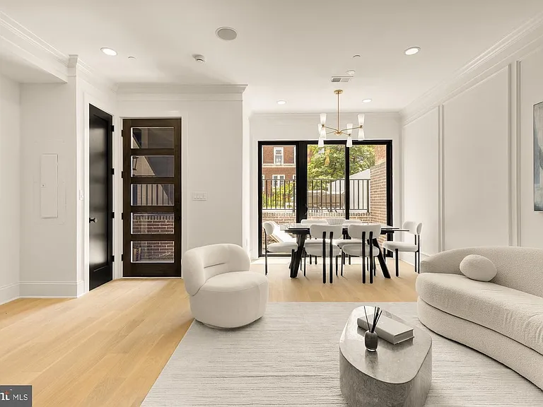 733 Euclid St NW #101 — Photo 23
