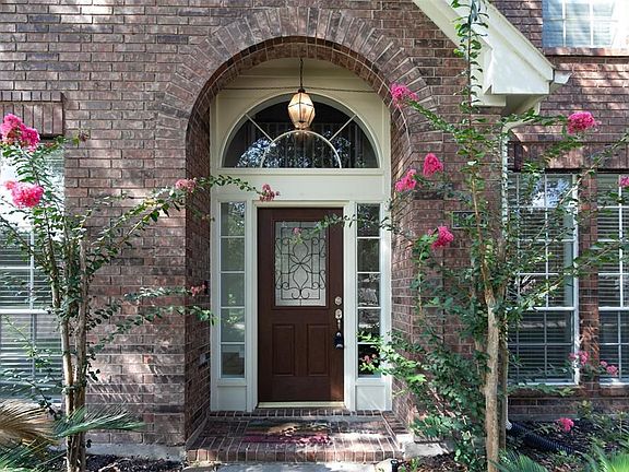 4th image of 1326 Hathorn Way Dr