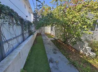 915 N 18th Ct, Hollywood, FL 33020