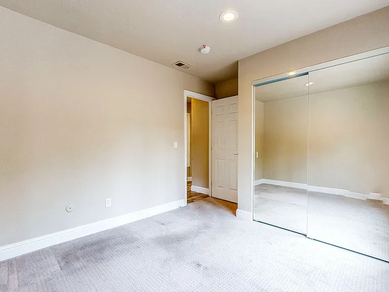 2540 Campbell Dr — Photo 19