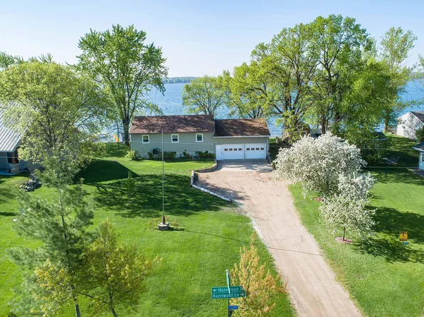 20990 Hazelwood Ln, Fergus Falls, MN 56537