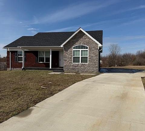 3rd image of 106 Dakota Ct