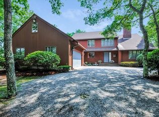 64 Pine Grove Ave, East Falmouth, MA 02536
