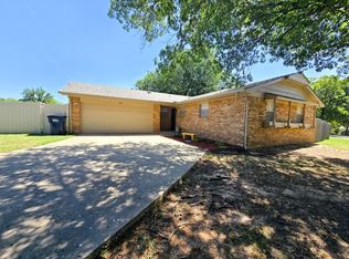 30 Cherokee St, Shawnee, OK 74801