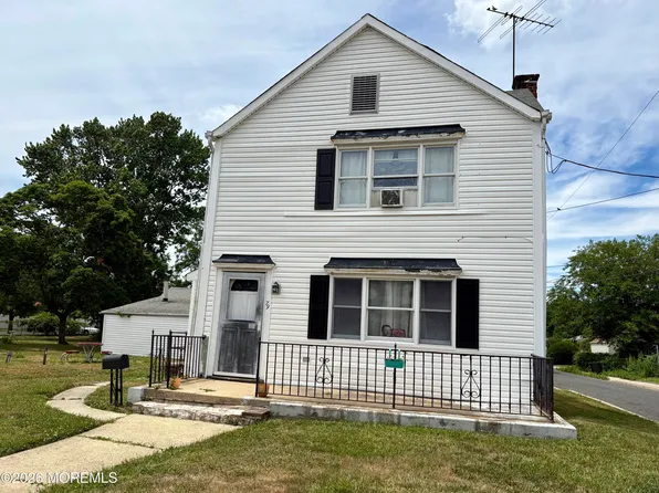 79 Avenue D, Atlantic Highlands, NJ 07716