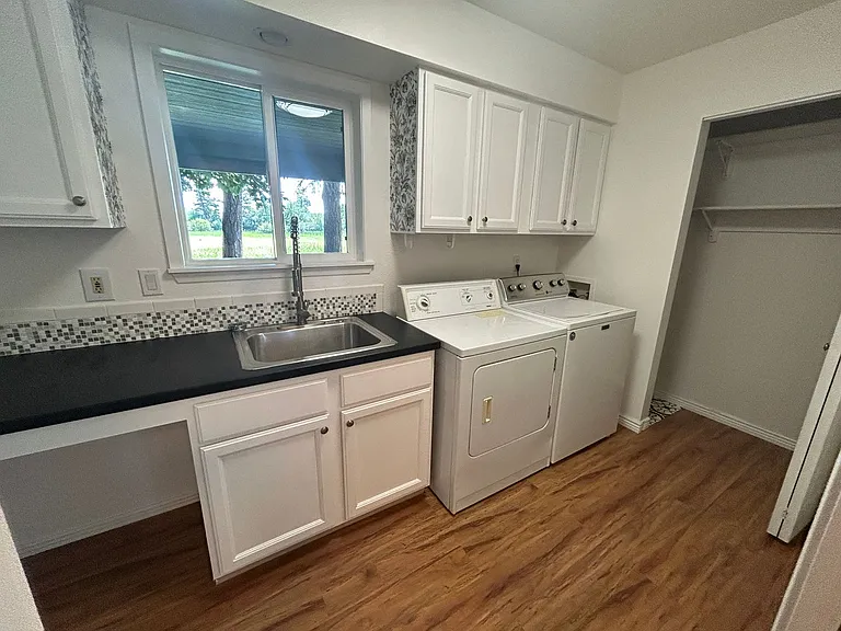 791 Springwood Ln — Photo 12