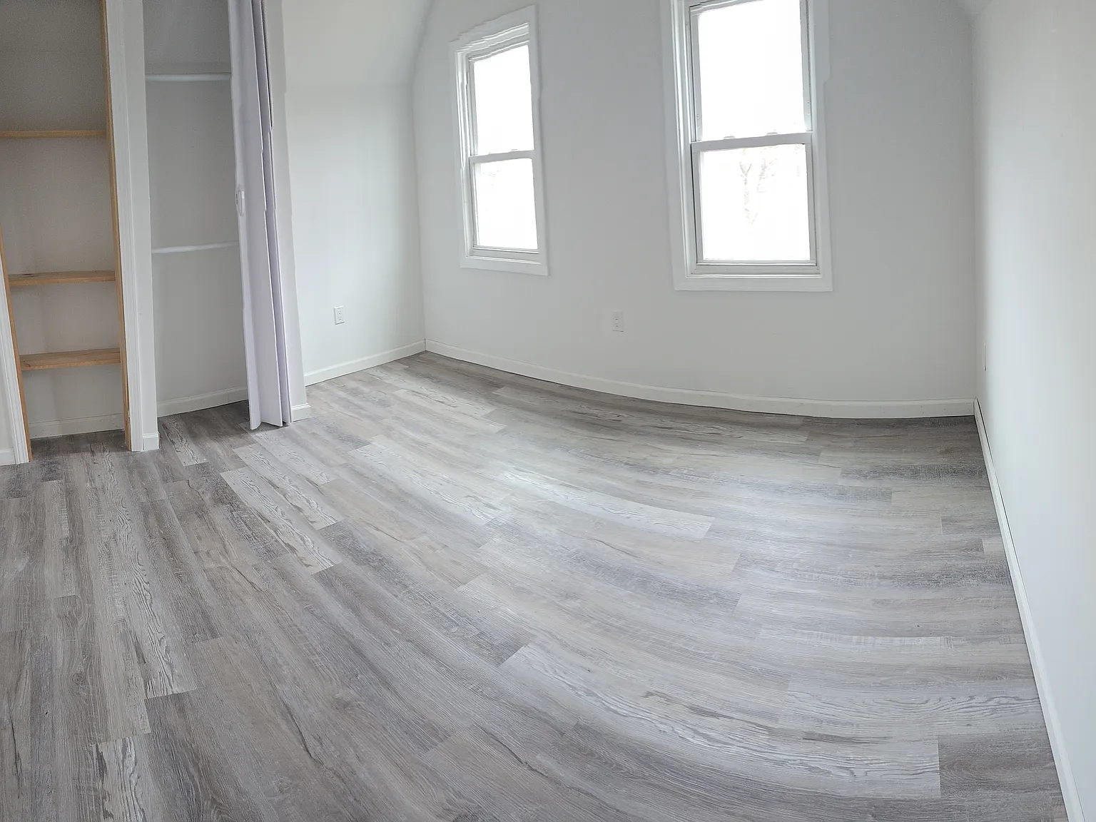 1 bed, $900 — Photo 1