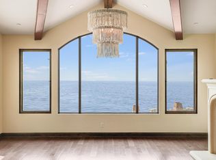 2320 Crestview Dr, Laguna Beach, CA 92651