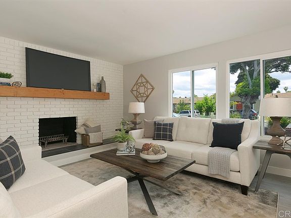 5th image of 10210 Mayor Cir