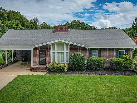 2nd image of 107 Mansion Dr