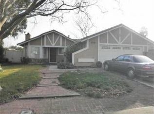370 E Clover Rd, Tracy, CA 95376