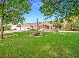 867 State Highway 23, Beaver Creek, MN 56116